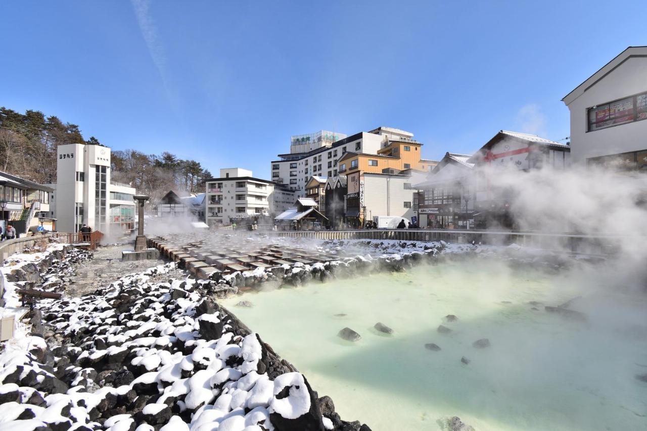 Urakusatsu Tou Exteriör bild